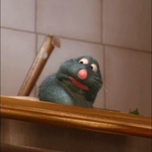 Meet your Posher, Ellie